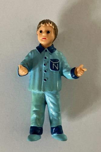 Pin s figurine nicolas - p1,