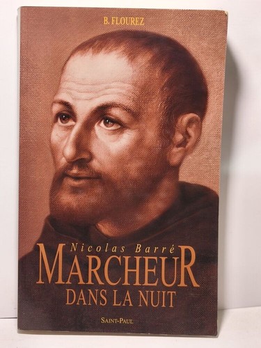 Marcheur dans nuit - dans, la
